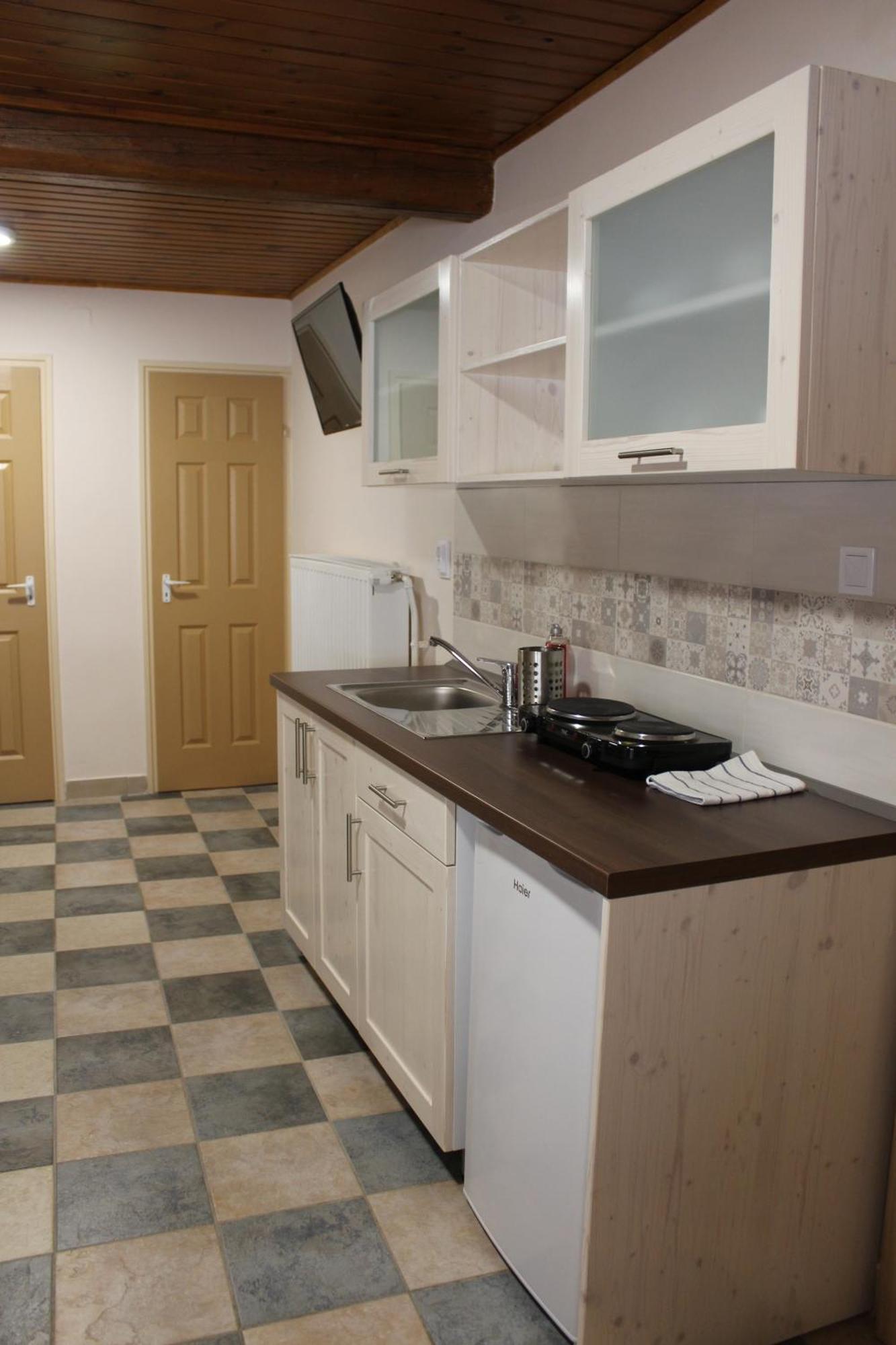 Natura Panzio&Apartmanhaz Orfű Δωμάτιο φωτογραφία